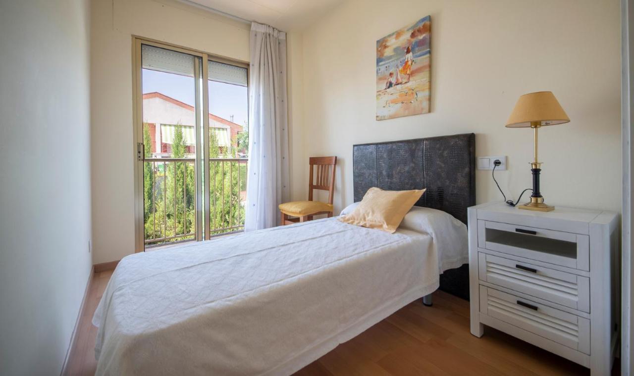 Tarracohomes, Th156 Casa Roser Familiar Y Con Piscina Compartida Tarragona Dış mekan fotoğraf