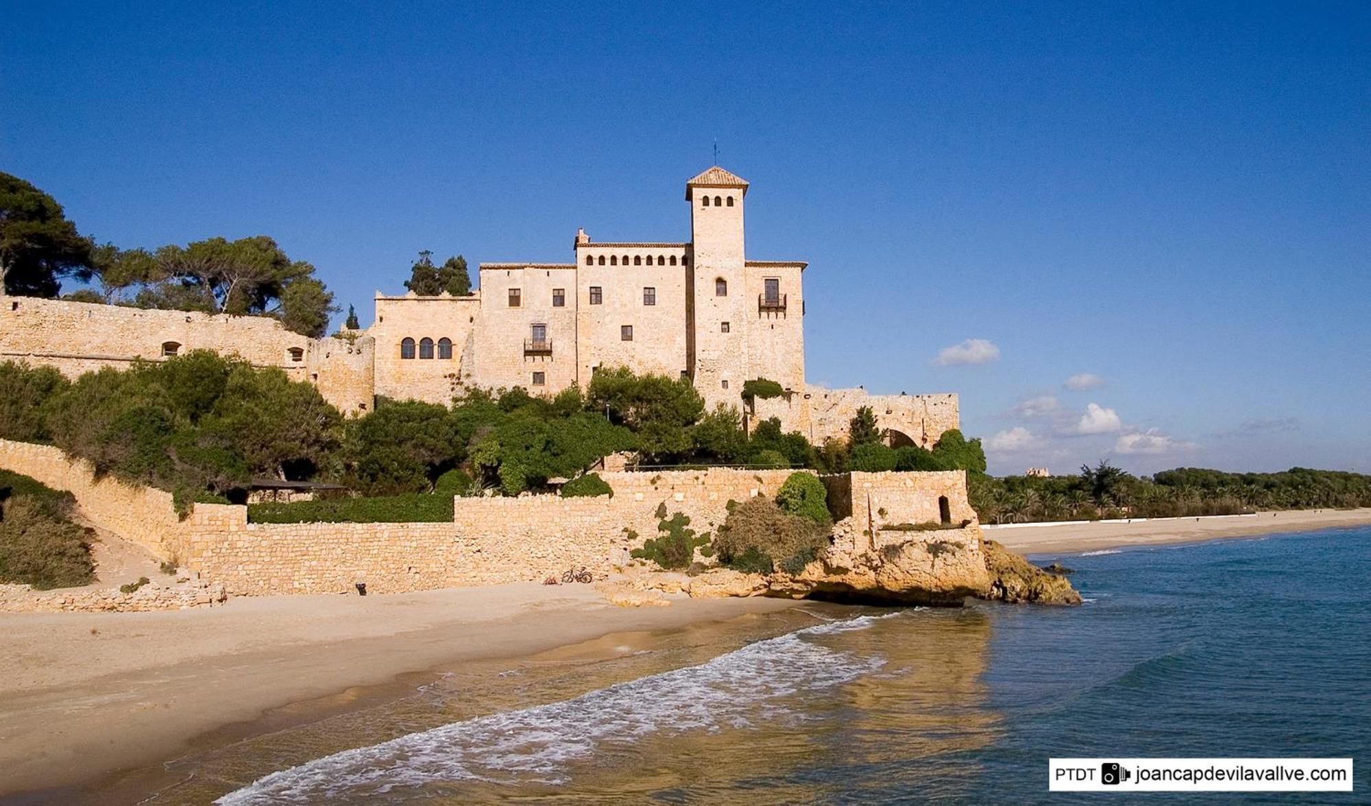Tarracohomes, Th156 Casa Roser Familiar Y Con Piscina Compartida Tarragona Dış mekan fotoğraf